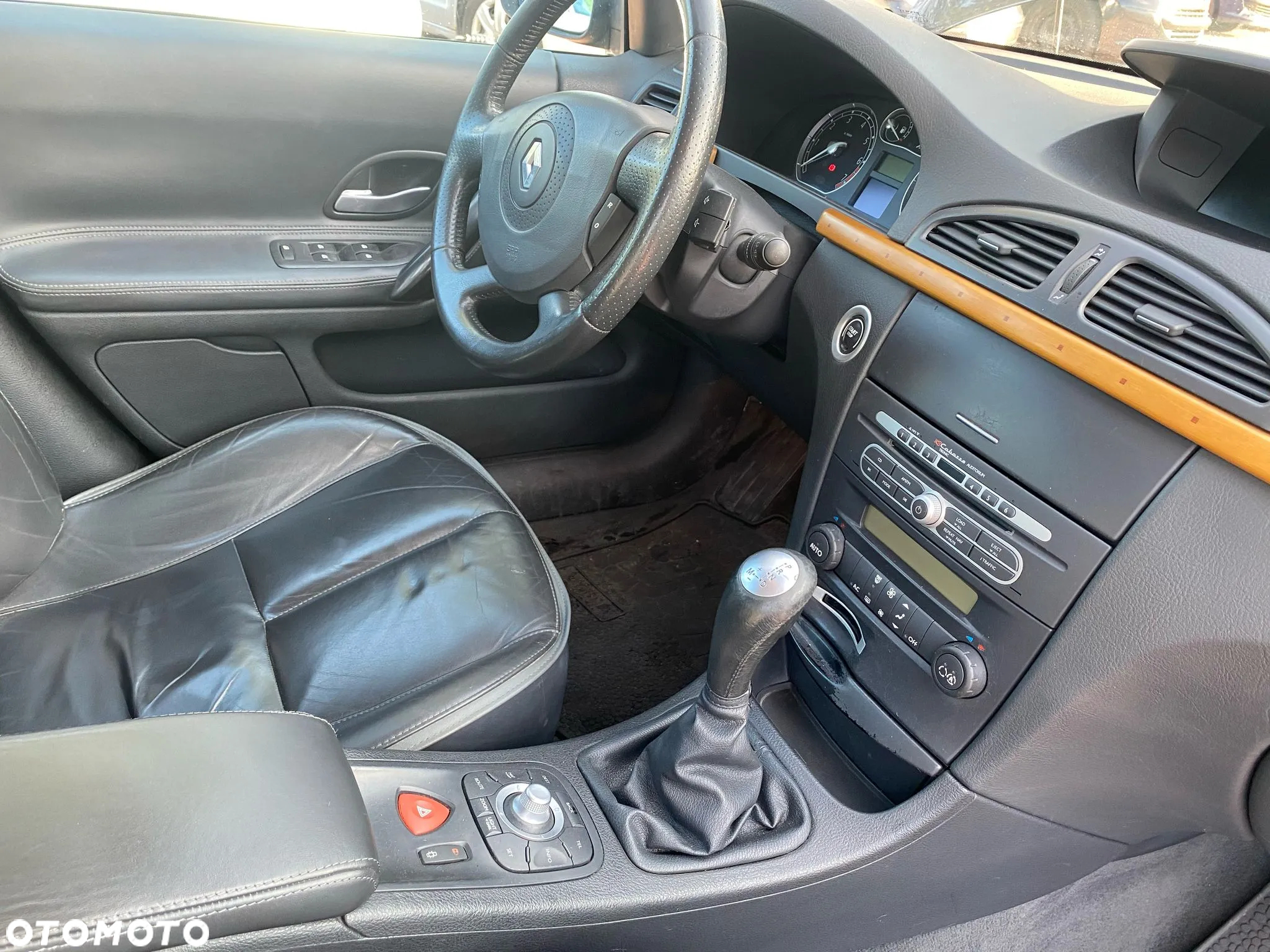 Renault Laguna Grandtour 3.0 V6 Initiale - 22