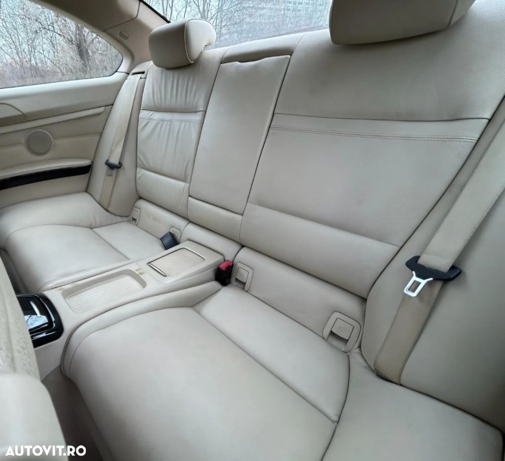 BMW Seria 3 330d Aut. Coupe - 7