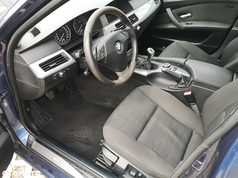 BMW Seria 5 - 12