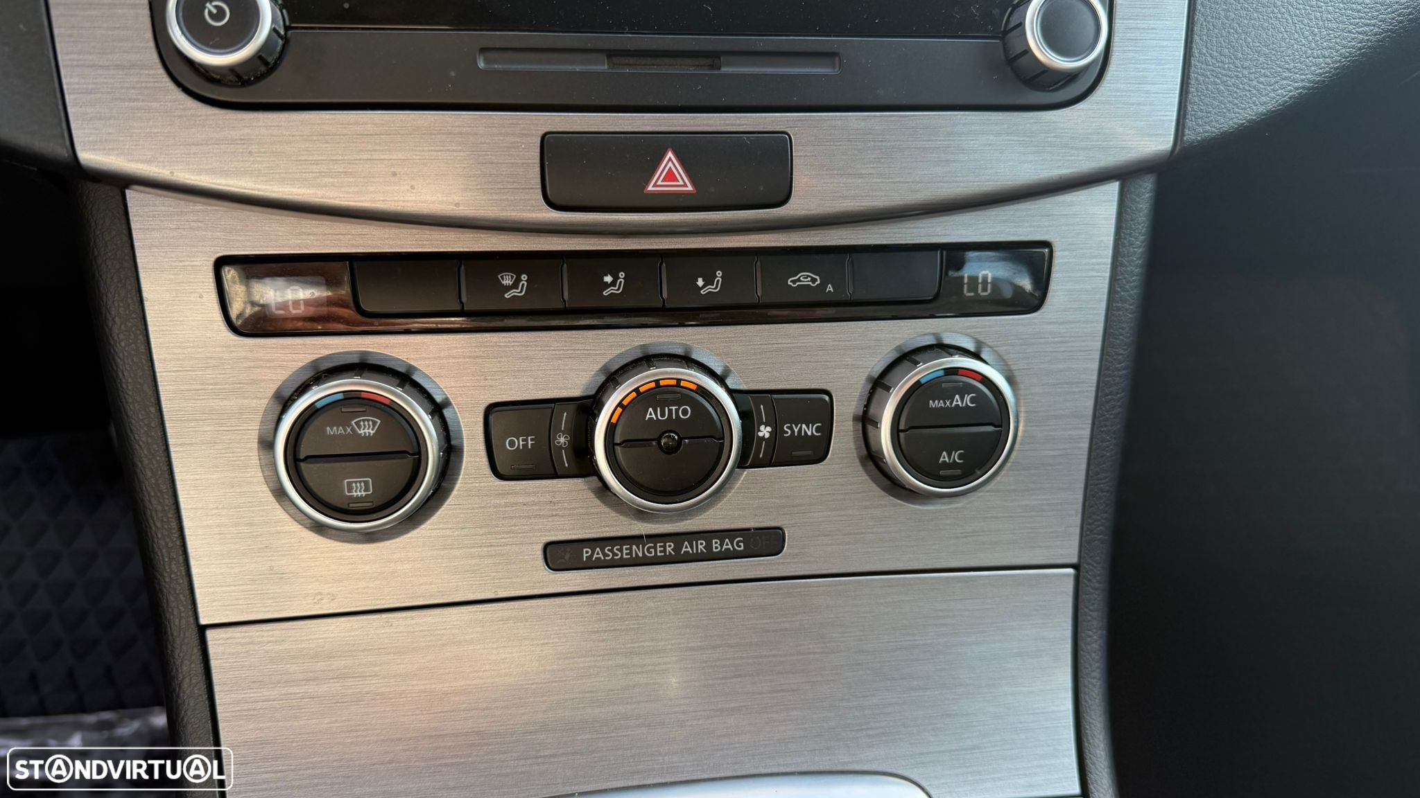 VW Passat 2.0 TDI Highline - 40