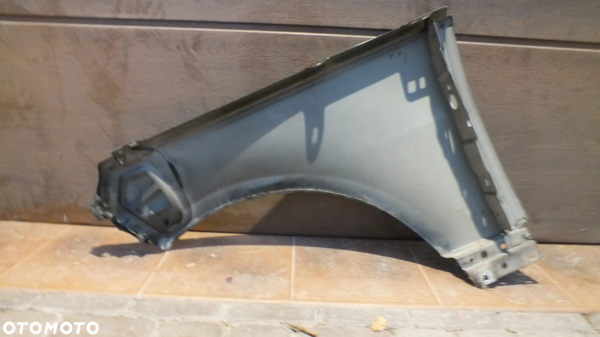 Błotnik przedni prawy range Rover L 405 - 6