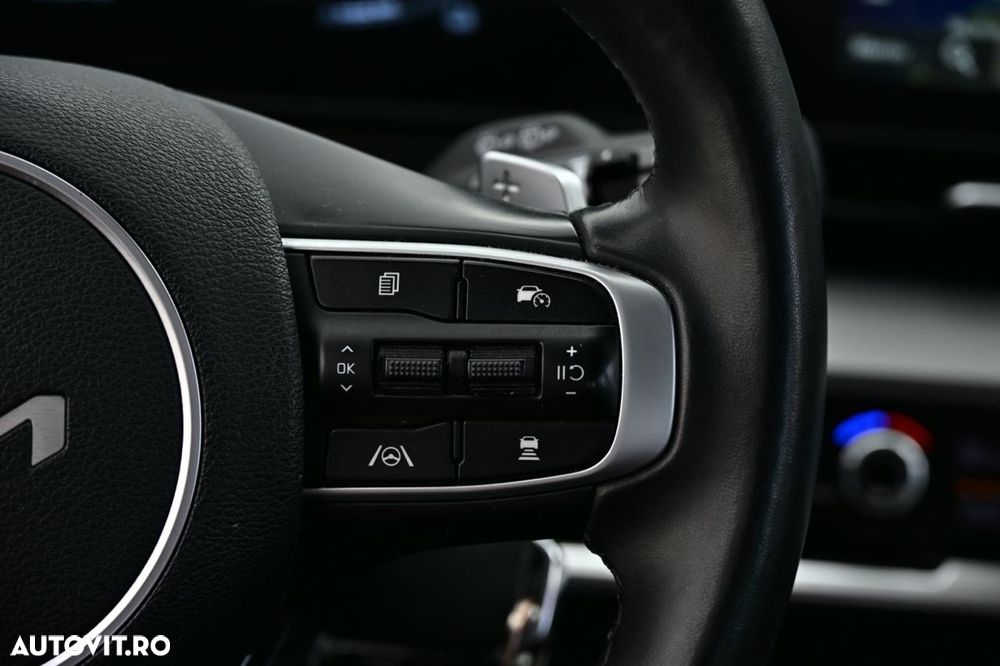 Kia Sportage 1.6 T-GDI PHEV 6AT 4x4 Style - 38