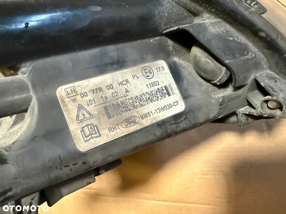 Lampa lewa Ford Focus II lift ciemna 8M51-13W030-CF OE - 4