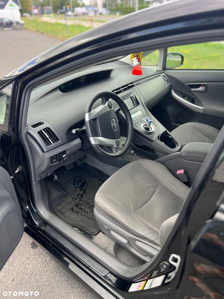 Toyota Prius - 7