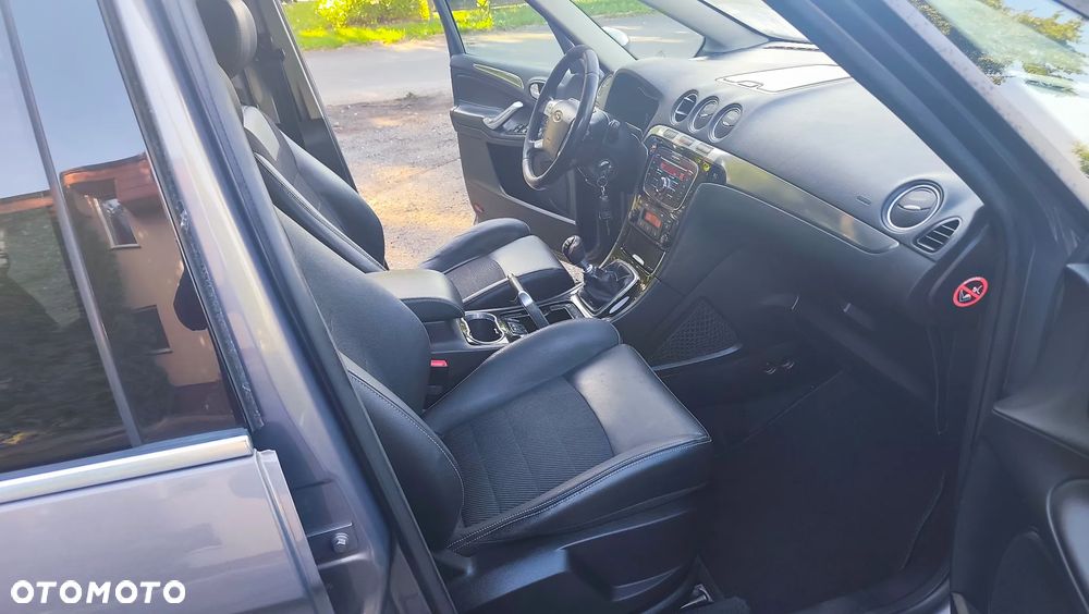 Ford Galaxy 2.0 TDCi Platinium X (Titanium) - 23