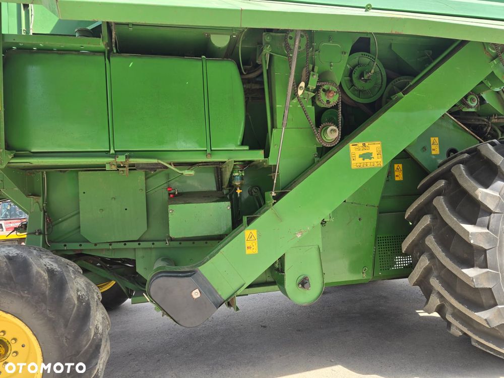 John Deere 2054 - 9