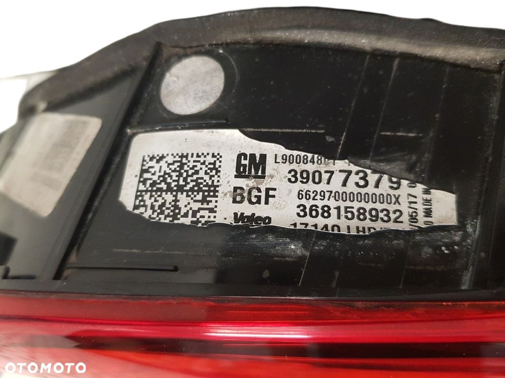ORYGINALNA LAMPA TYLNA PRAWA W KLAPE PRAWY TYŁ OPEL ASTRA K 5 V KOMBI 15-19 39077379 - 6
