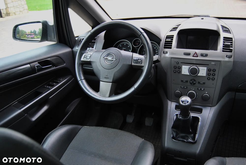 Opel Zafira 1.9 CDTI Cosmo - 10