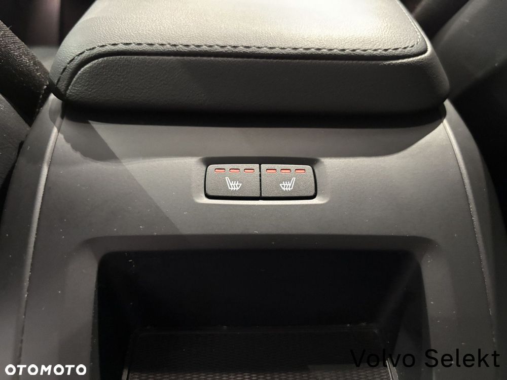 Volvo XC 60 - 21