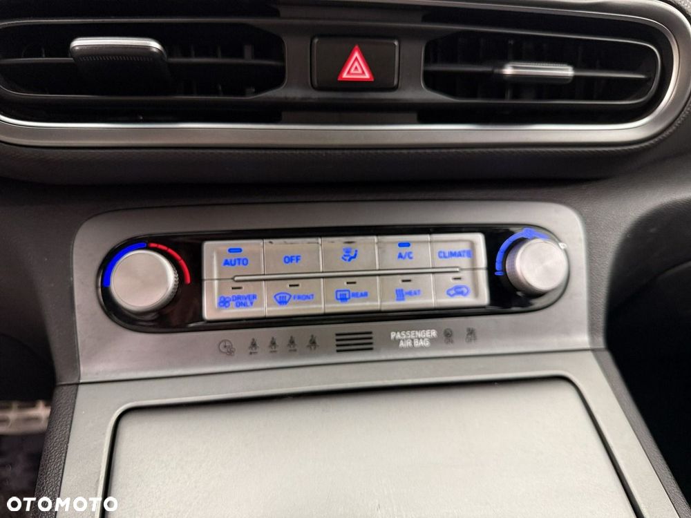 Hyundai Kona - 23