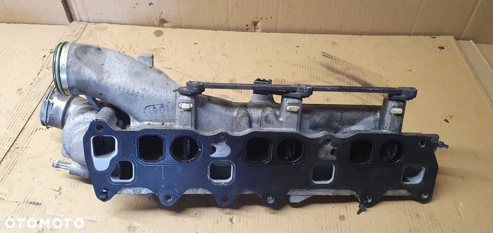 Kolektor ssący prawy Mercedes R-Klasa W251 3.0 CDI - 5