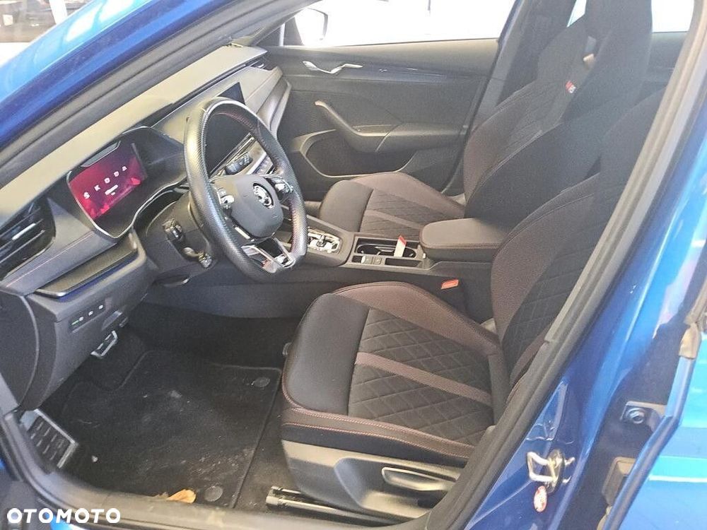 Skoda Octavia 2.0 TDI RS DSG - 9