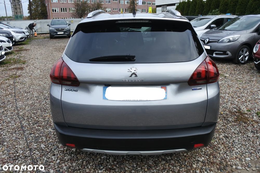 Peugeot 2008 PureTech 110 Stop&Start EAT6 Allure - 5
