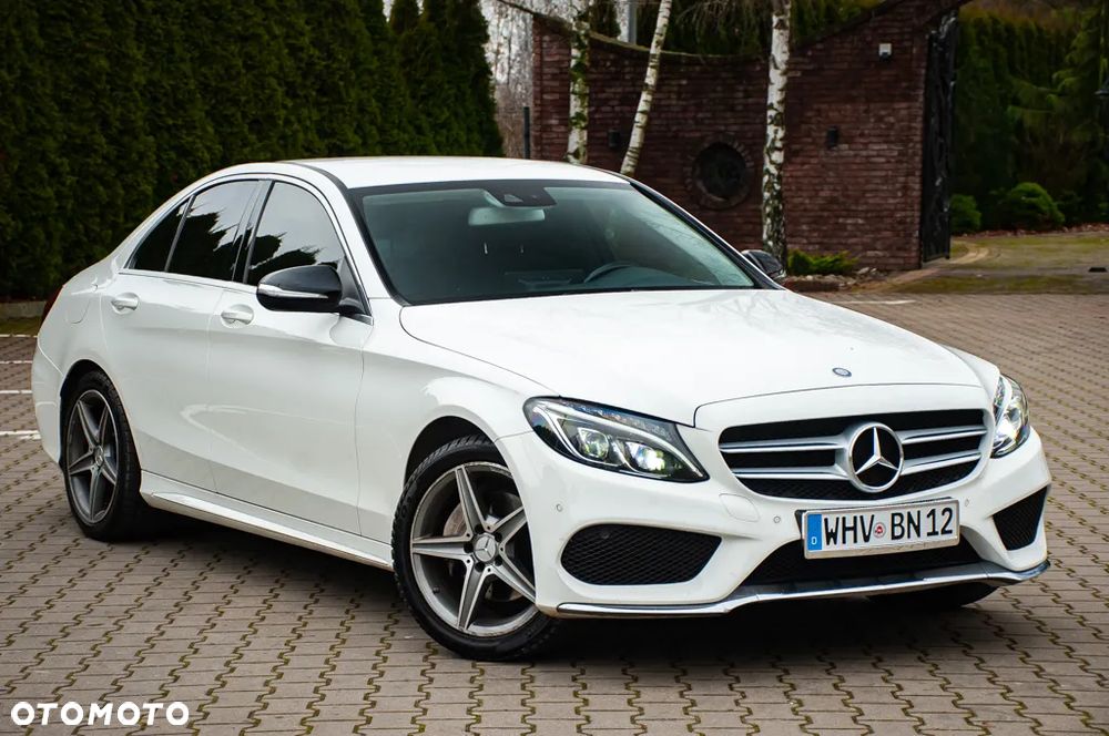 Mercedes-Benz Klasa C 200 7G-TRONIC AMG Line - 29