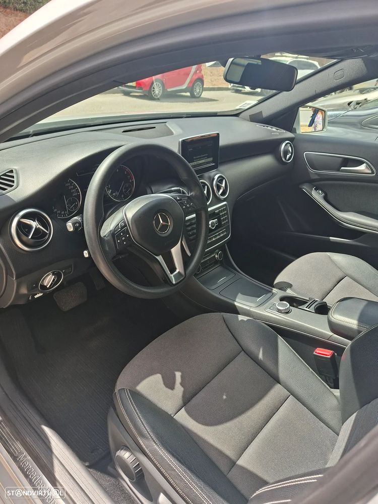 Mercedes-Benz A 180 CDi BlueEfficiency Aut. - 11
