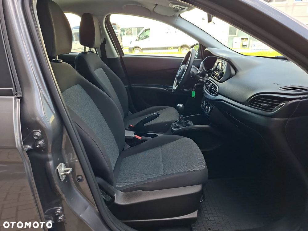 Fiat Tipo 1.4 Classic - 32
