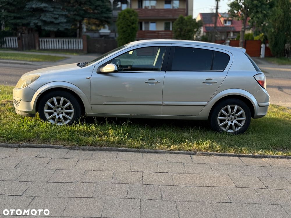 Opel Astra 1.7 CDTI Enjoy - 6