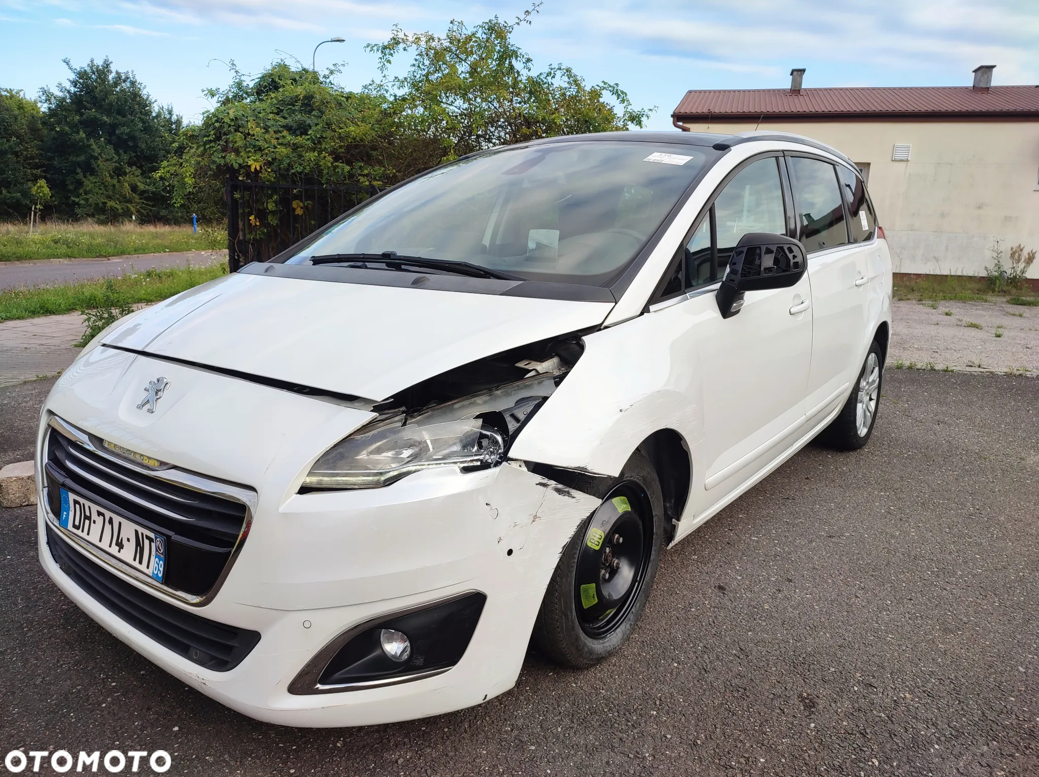 Peugeot 5008 e-HDI FAP 110 EGS6 Stop&Start Allure - 4