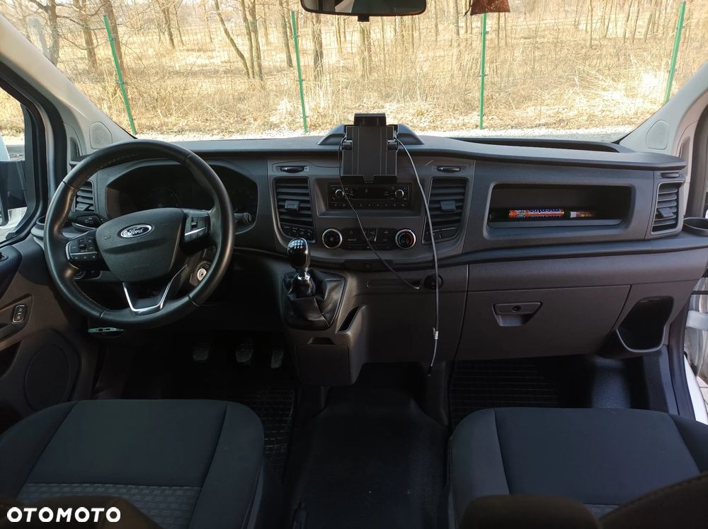 Ford Transit Custom 320 L2H1 Limited (bryg.) - 16