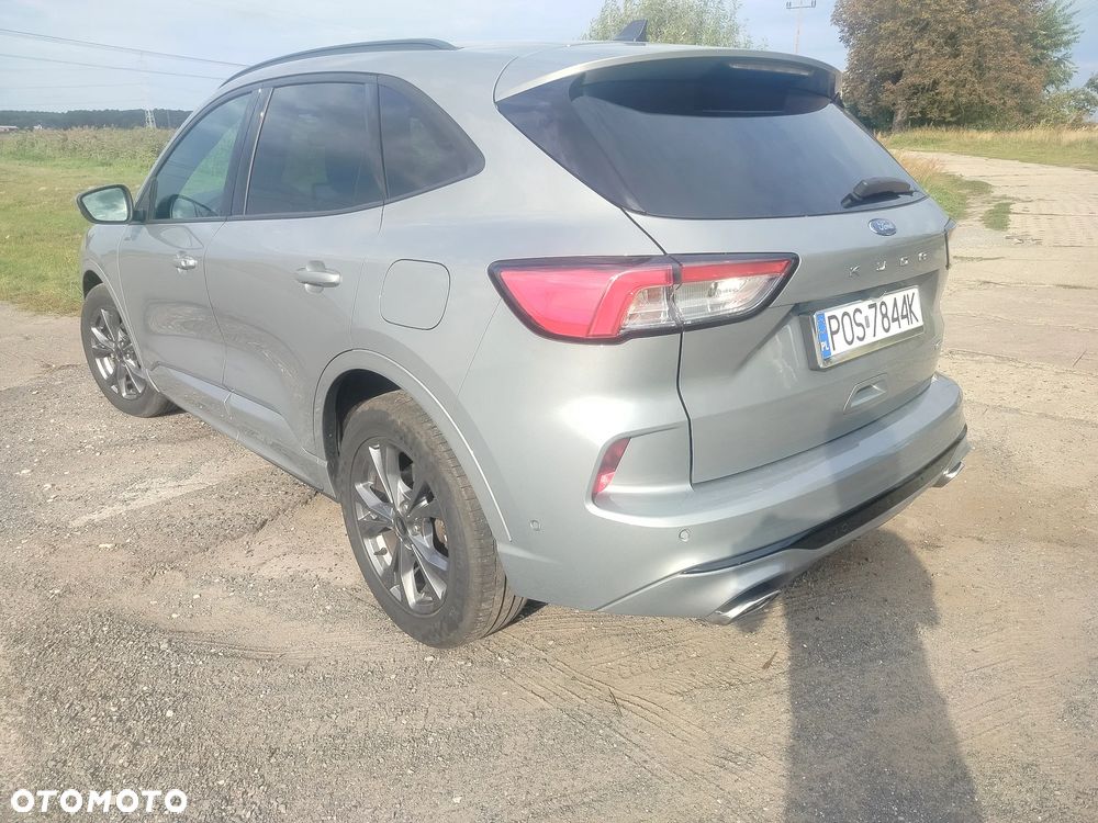Ford Kuga 2.5 Duratec FHEV ST-LINE - 8