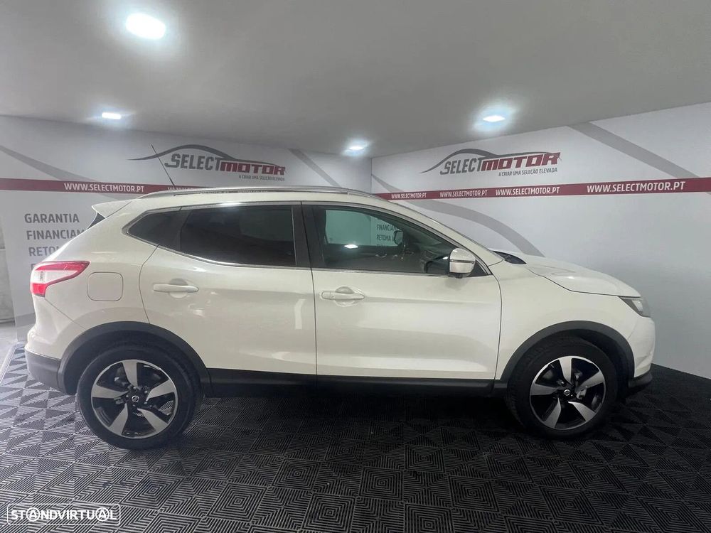 Nissan Qashqai 1.5 dCi N-Connecta 18 - 7
