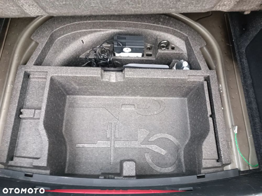 Skoda Octavia 1.5 TSI ACT Active - 14
