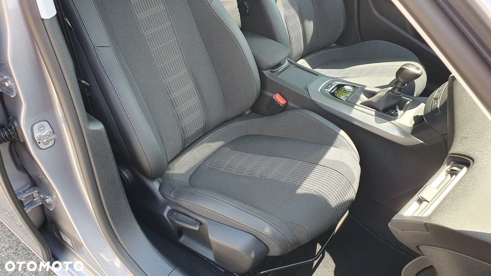 Peugeot 308 1.2 PureTech GPF Allure Pack S&S - 21