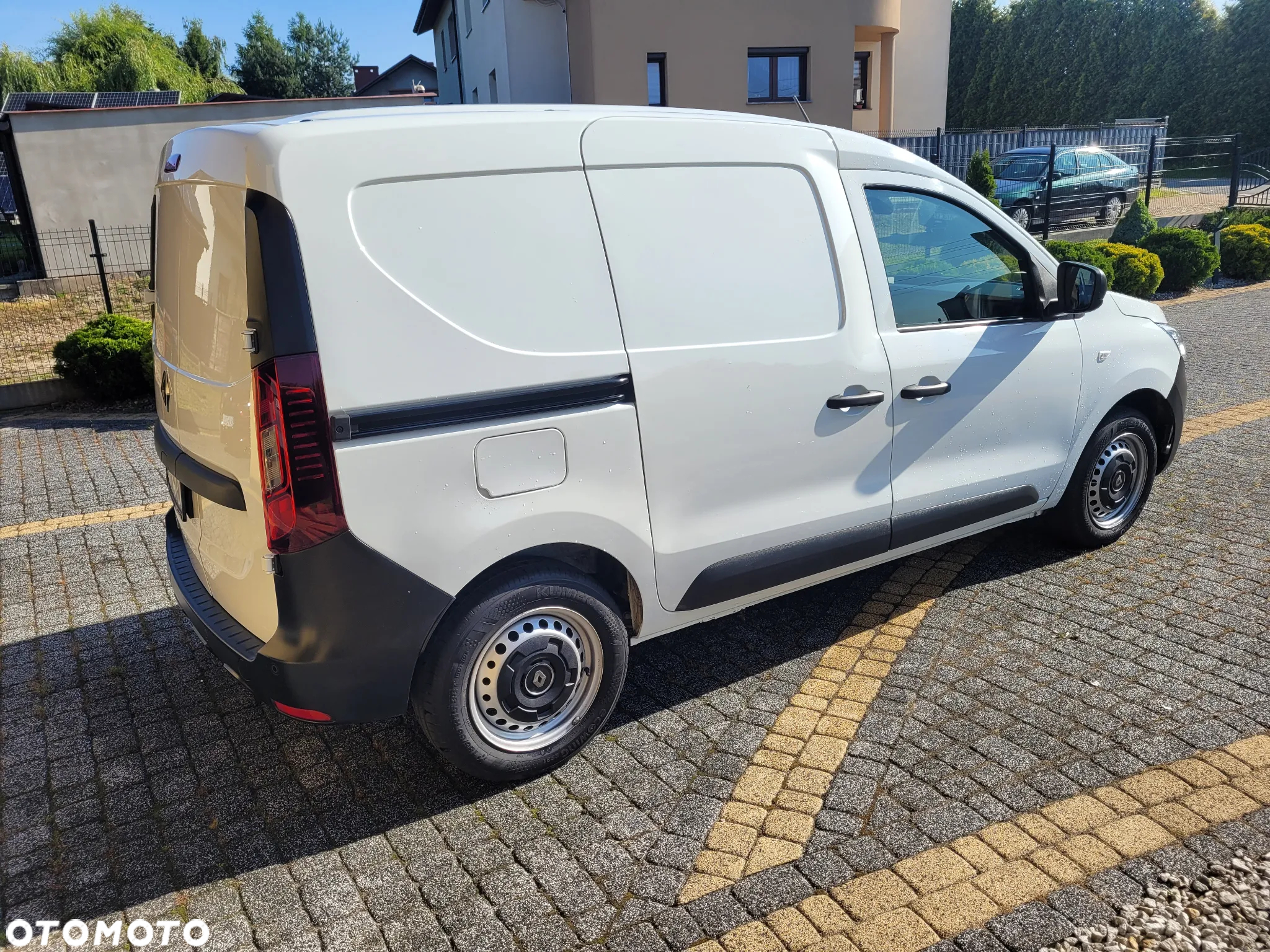 Renault EXPRESS - 11