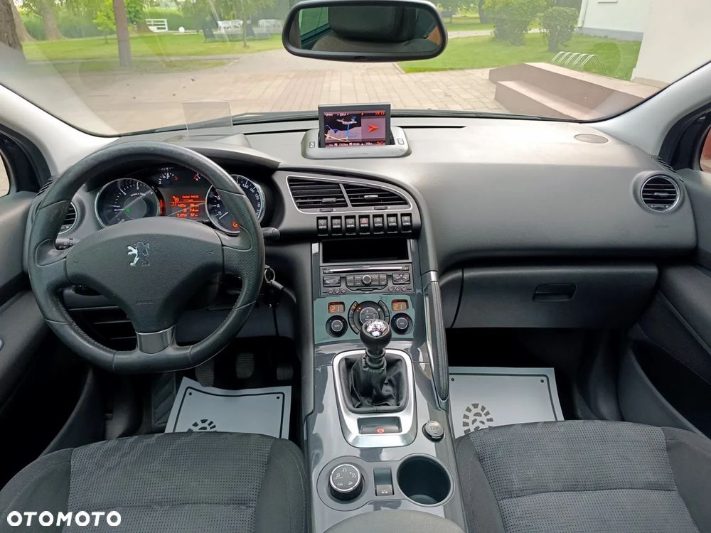 Peugeot 3008 HDi FAP 110 Premium - 24