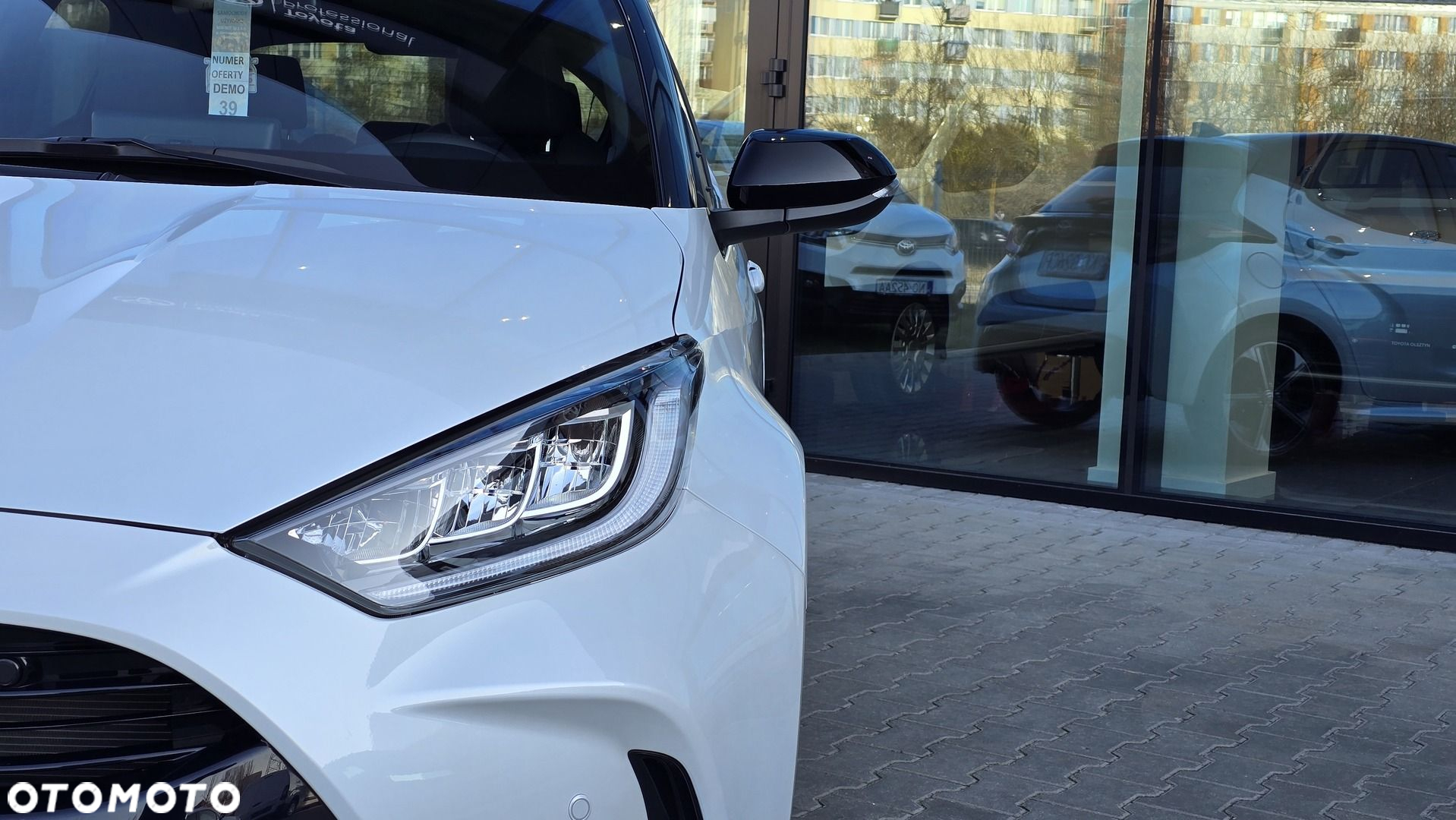 Toyota Yaris - 12