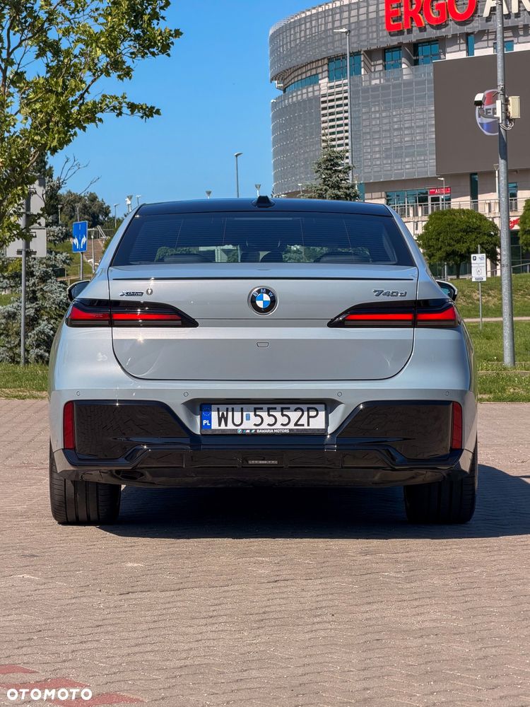 BMW Seria 7 730d xDrive mHEV - 4
