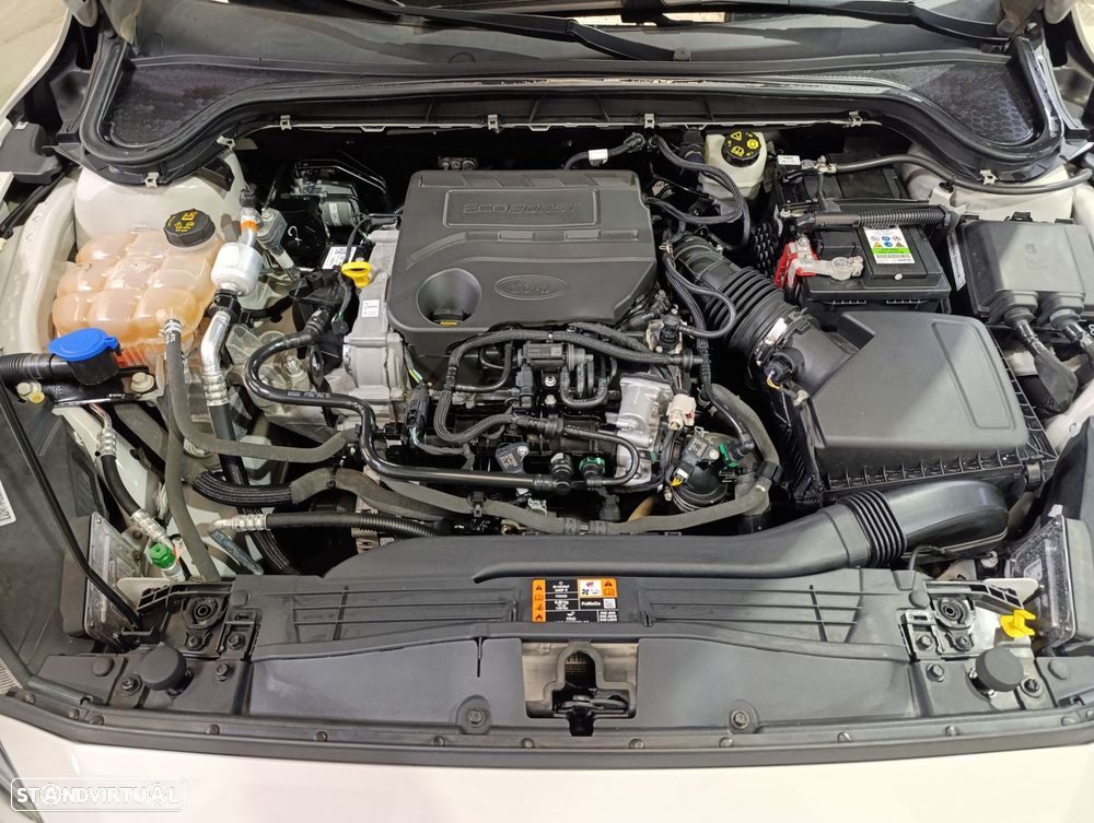 Ford Focus 1.0 EcoBoost Active - 17