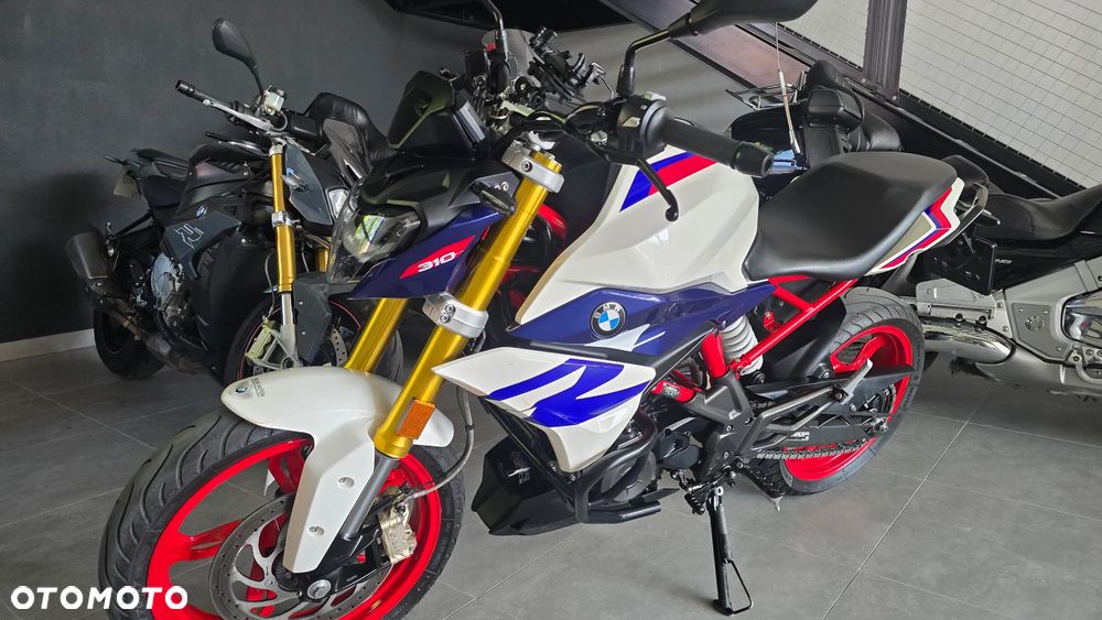 BMW G - 4