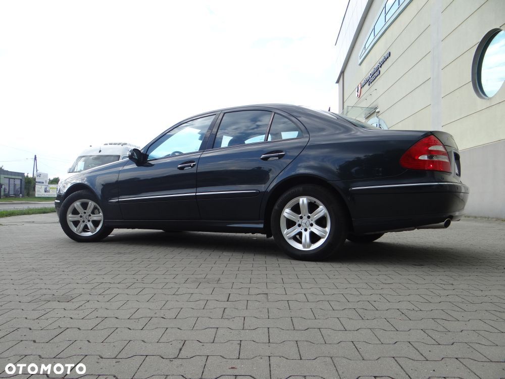 Mercedes-Benz Klasa E 200 Kompressor Avantgarde - 19