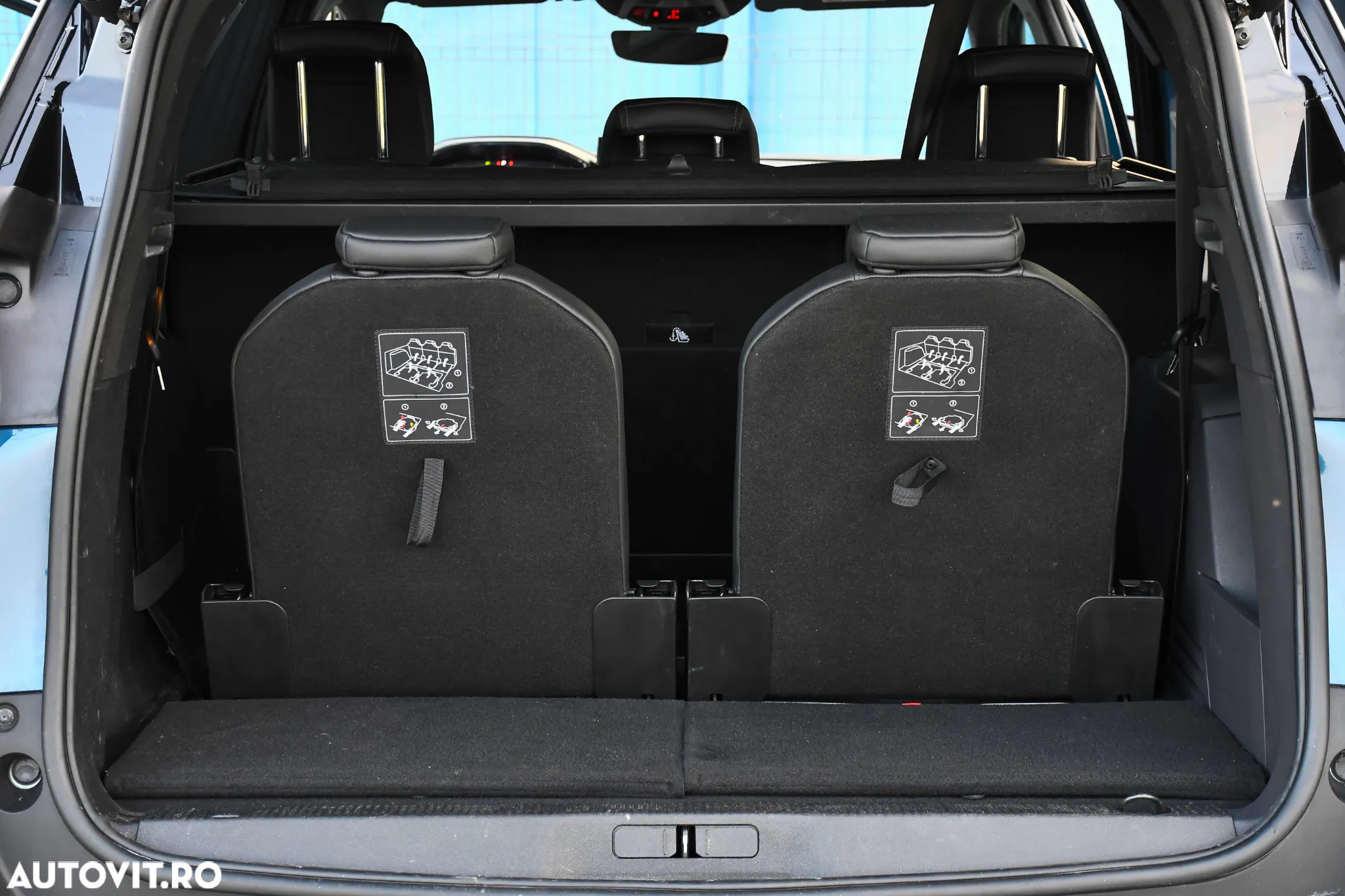 Peugeot 5008 2.0 BlueHDI s&s EAT8 GT - 4