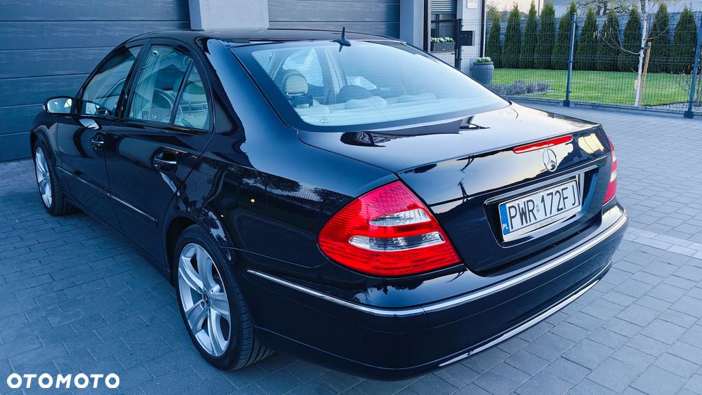 Mercedes-Benz Klasa E 500 Avantgarde - 10