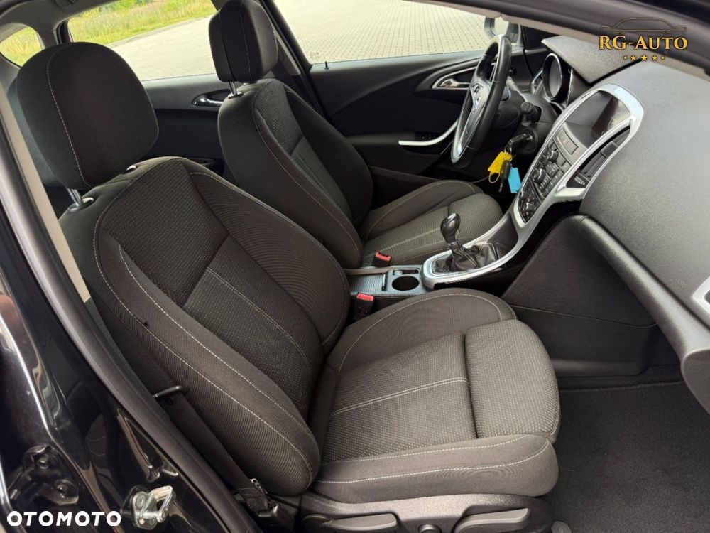 Opel Astra - 38