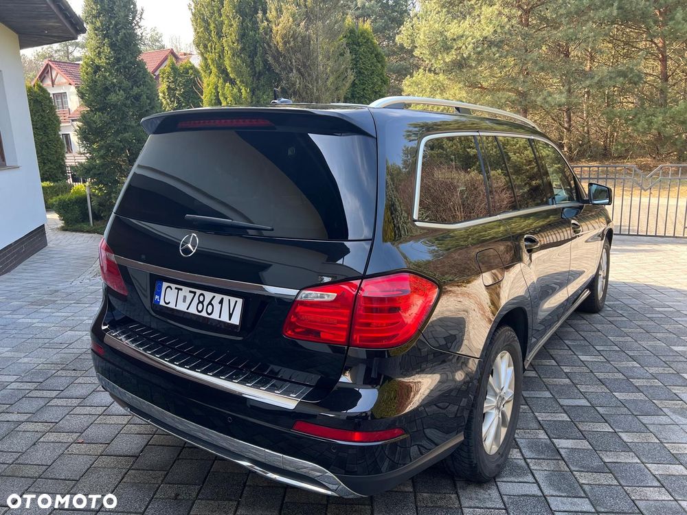Mercedes-Benz GL 350 BlueTec 4-Matic - 2