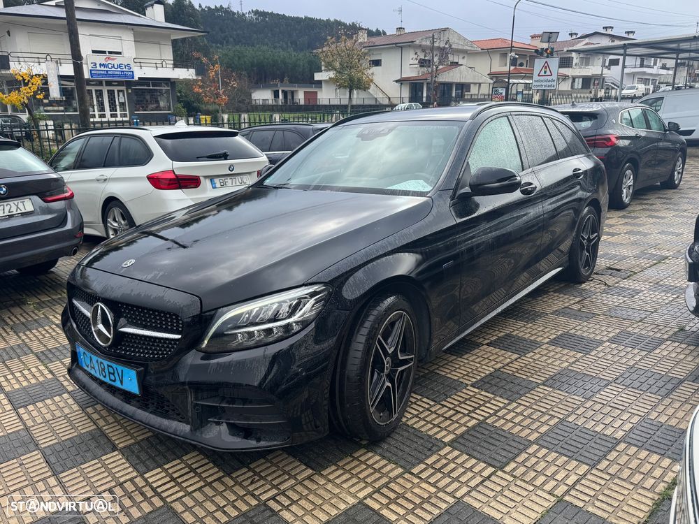 Mercedes-Benz C 300 de AMG Line - 3