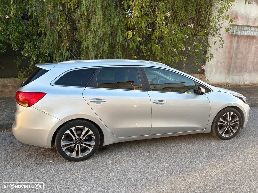 Kia Ceed SW 1.6 CRDi - 3