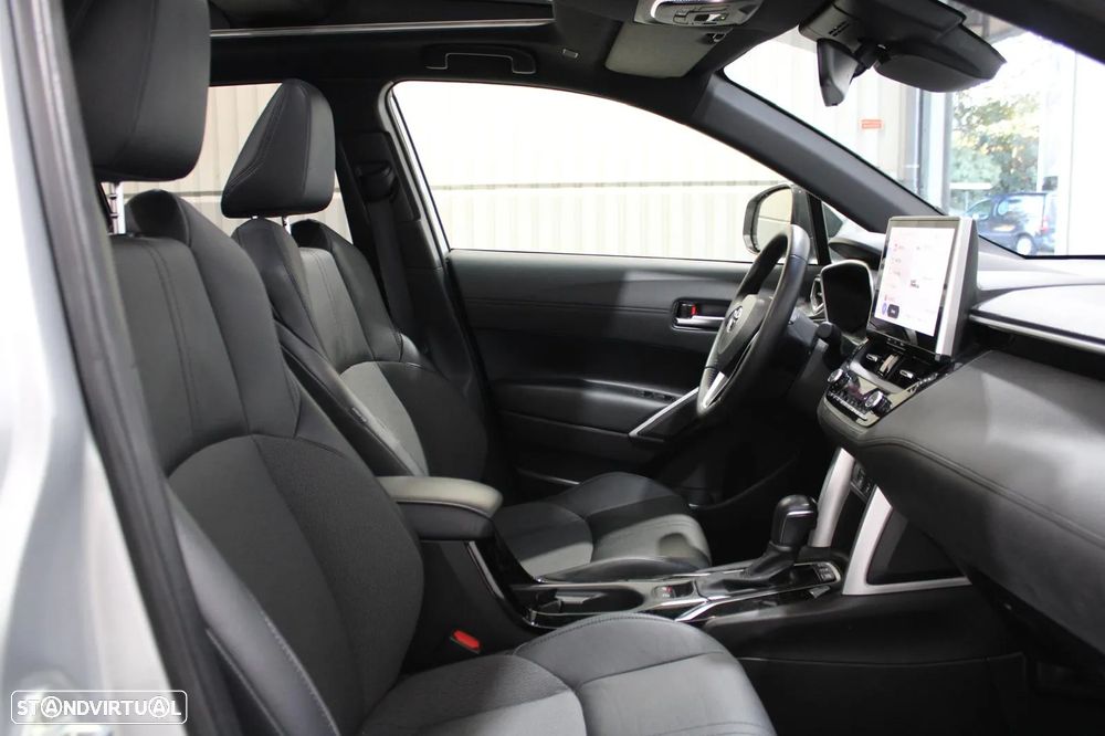 Toyota Corolla Cross 1.8 Hybrid Luxury - 14