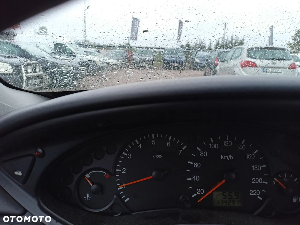 Ford Focus - 14