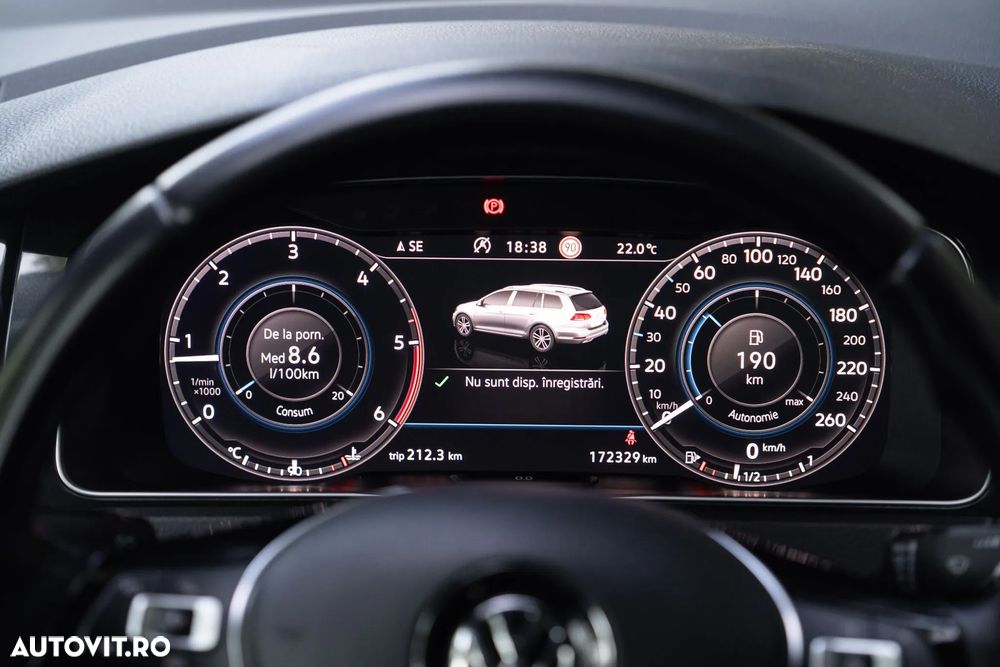 Volkswagen Golf 2.0 TDI Highline - 9