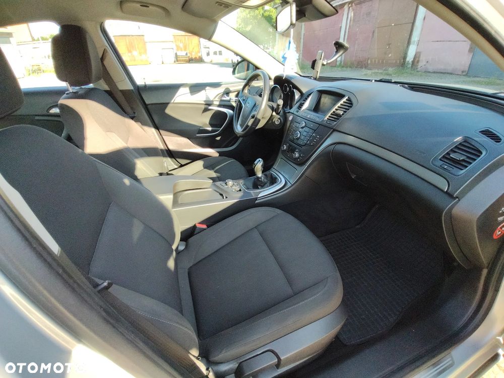 Opel Insignia 1.8 - 13