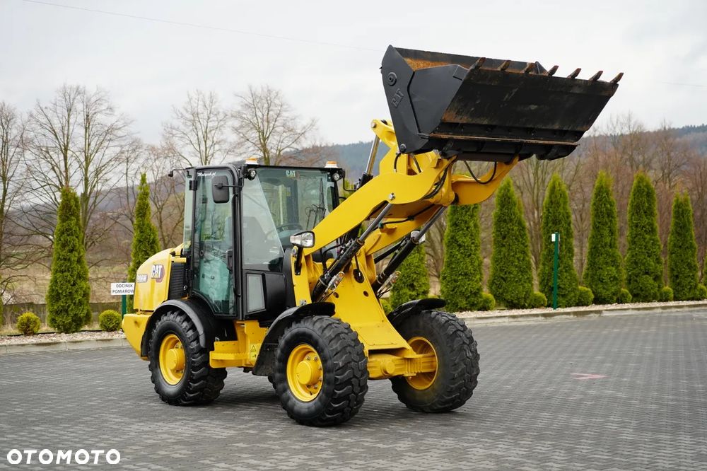 Caterpillar 906 M / ŁADOWARKA CZOŁOWA / 2020 R / - 11