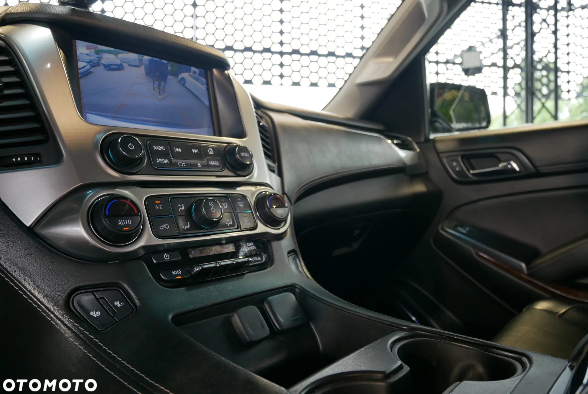 Cadillac Escalade 6.0 V8 - 26