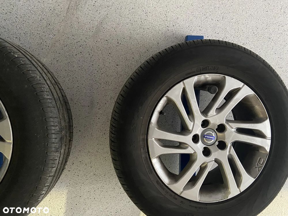 Volvo XC 60 D4 AWD Momentum - 19