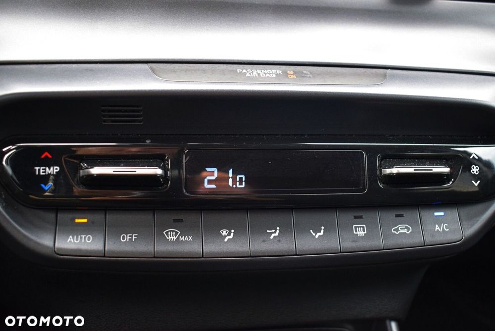 Hyundai i20 - 25