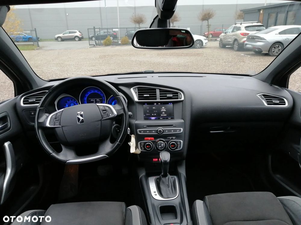 DS Automobiles DS 4 - 6