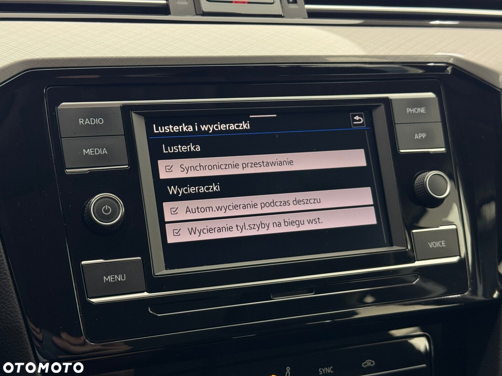 Volkswagen Passat 2.0 TDI EVO Business DSG - 31
